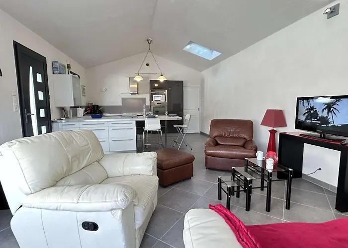 Gu000-25b 3 Pièces - 5 Couchages Villa